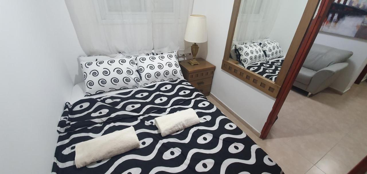 יחידת דיור Lägenhet Rishon LeZion Exteriör bild